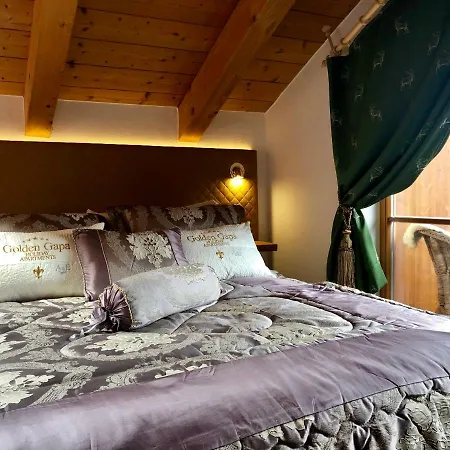 Golden Gapa Penthouse 1 Apartman