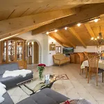 Golden Gapa Penthouse 1