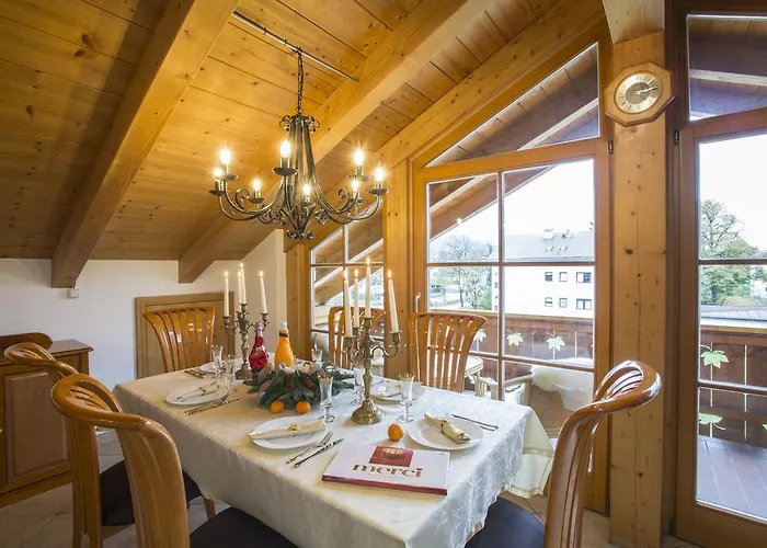 Golden Gapa Penthouse 1 *