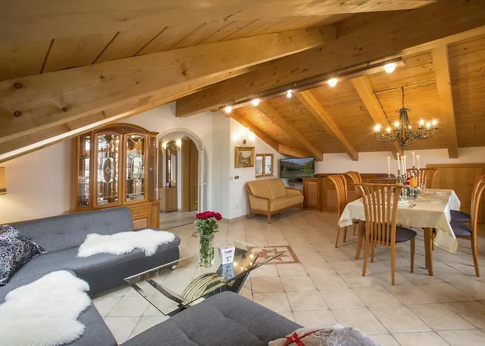 Golden Gapa Penthouse 1